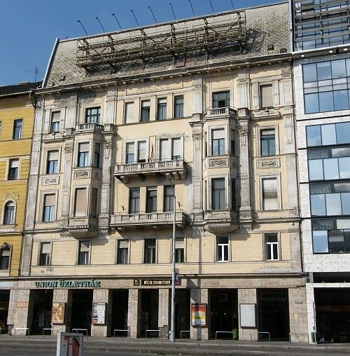 Façade